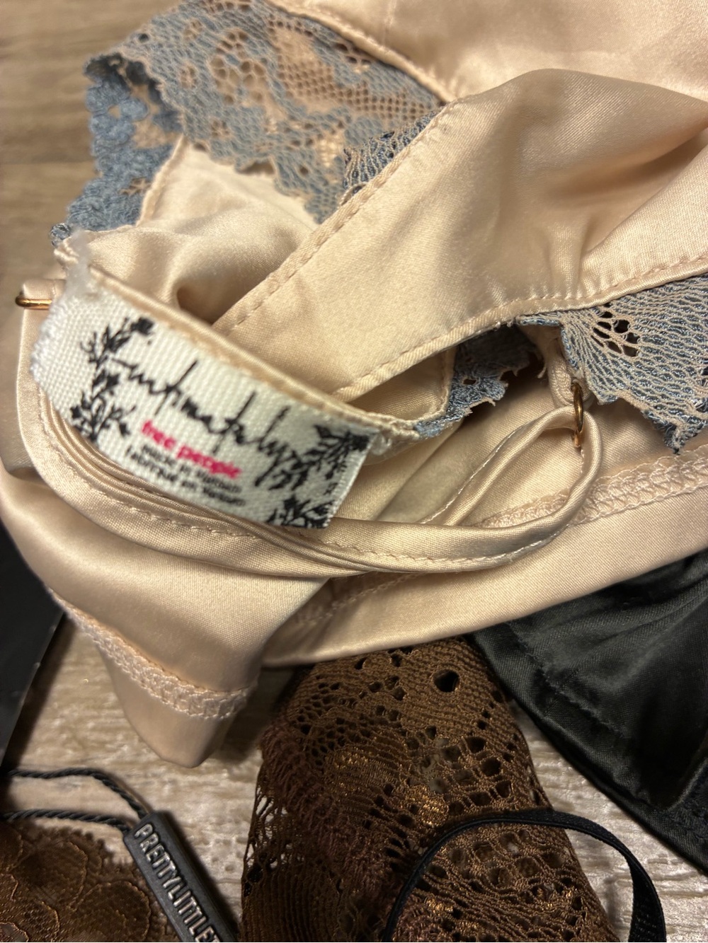 Free People aerie Pretty Little Thing Urban Outfitters 6 Bralettes Satin Lace - Picture 7 of 14